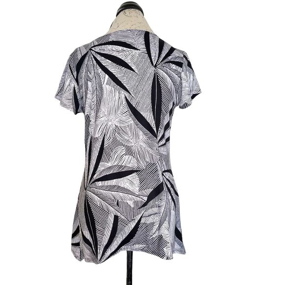 Bleeker & McDougal Womens Blouse Size Small High Low Safari Print White Black - Picture 3 of 12